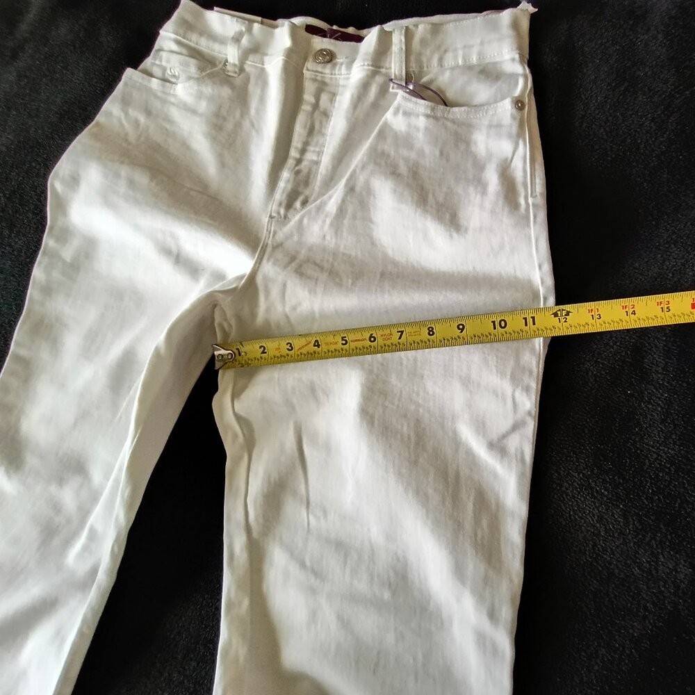 🎁🤶🎄Beautiful yet comfortable  Gloria Vanderbilt Jeans - Picture 6 of 11